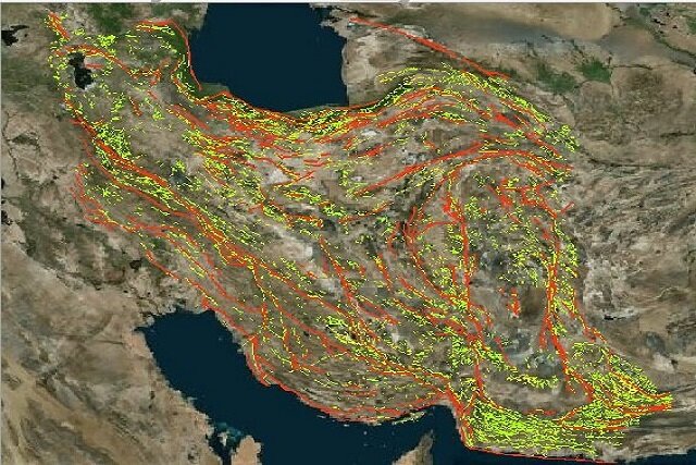 توضیحات محققان درباره گسل مسبب زلزله‌ زواره با بزرگای ۵.۳