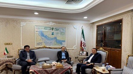 دیدار معاون وزیر بهداشت با سفیر ایران در قطر/ استقبال از توسعه همکاری‌های مشترک