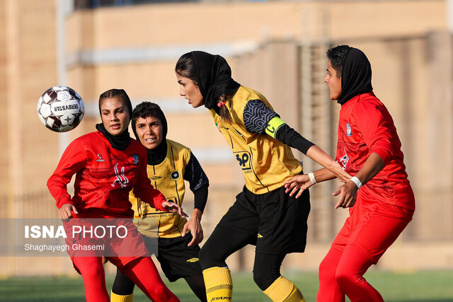 تقابل طلایی‌پوشان و ملوانان در اصفهان/ جدال مستقیم برای جایگاه چهارم جدول