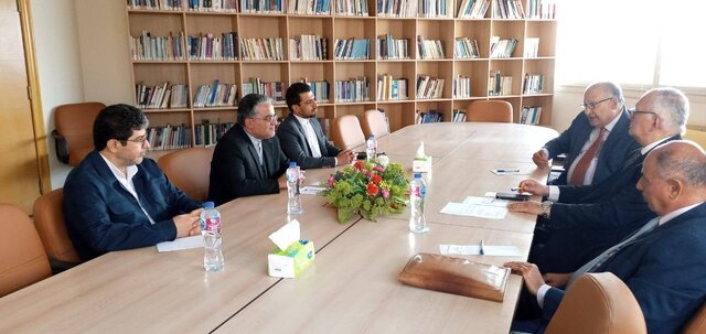 رایزنی دیپلمات ارشد ایرانی با اعضای شورای روابط خارجی مصر رایزنی دیپلمات ارشد ایرانی با اعضای شورای روابط خارجی مصر