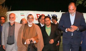 دبیر شورای عالی انقلاب فرهنگی به کرمان وارد شد/ ادای احترام به سردار سلیمانی