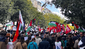 اعتراضات حامیان فلسطین در قلب پاریس؛ «غزه و ناوگان الصمود را آزاد کنید»