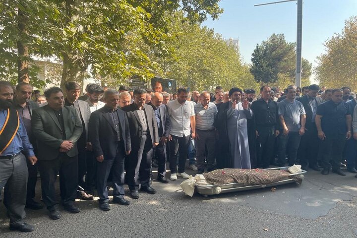 آغاز مراسم تشییع دانشجوی فقید دانشگاه تهران