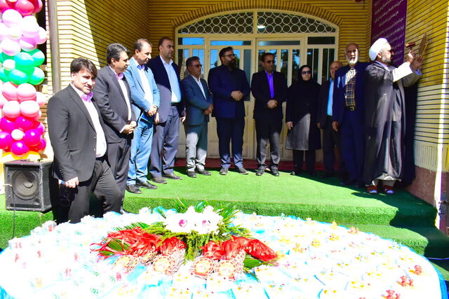 زنگ غنچه‌ها با ورود ۲۲ هزار نوآموز در کهگیلویه و بویراحمد نواخته شد