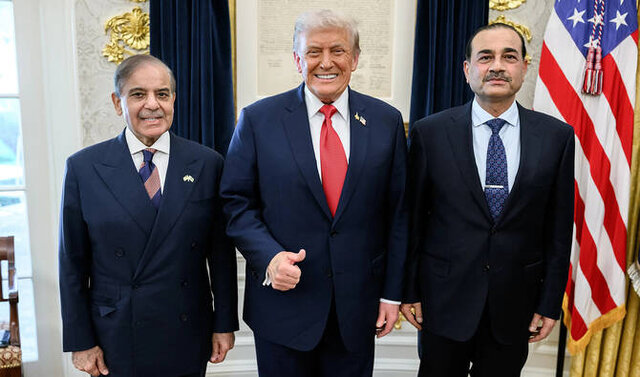 فایننشال تایمز: پاکستان با بندر پسنی به دنبال نزدیکی به آمریکاست