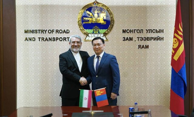 رایزنی رحمانی‌فضلی برای برقراری خطوط مستقیم پروازی بین ایران و مغولستان