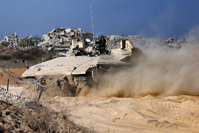 تل‌آویو: در غزه آتش‌بس نیست، برخی بمباران‌ها متوقف شده