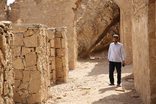 پایش میدانی بناهای تاریخی قم در پی زمین لرزه اخیر