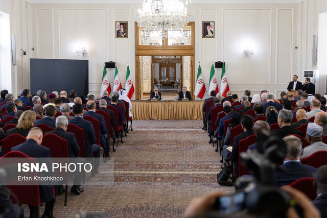 عراقچی: اصرار غرب بر خواسته‌های غیرمنطقی عامل بن‌بست در فرآیندهای دیپلماتیک است