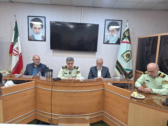 حضور فیزیکی پلیس در سطح شهر موجب انضباط ترافیکی می‌شود