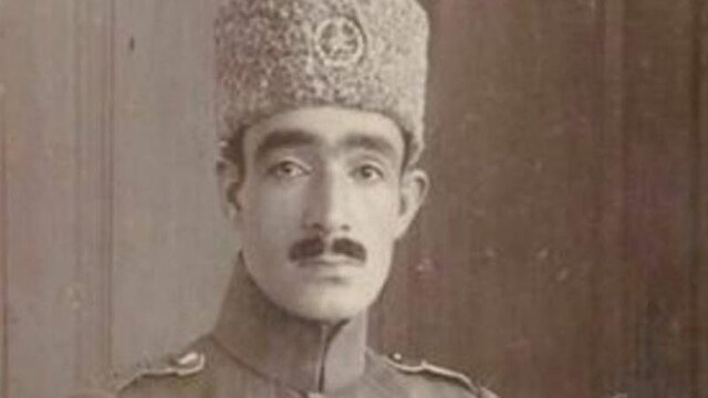 سرِ بریده کلنل پسیان بر نیزه «گُل‌مَمَدها»!