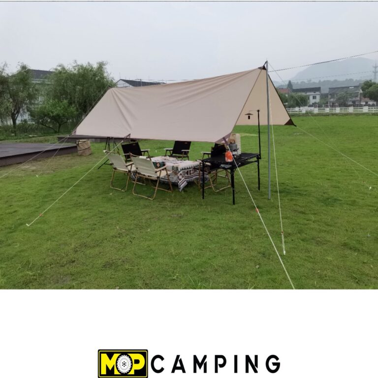 چه لوازمی برای کمپ و طبیعتگردی حیاتی است