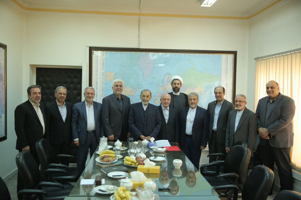 رنجبر رئیس دانشگاه آزاد اسلامی شد 3