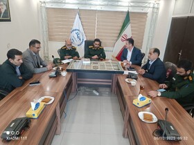 زیباترین جلوه مقاومت را در زندگی ائمه اطهار می‌توان دید