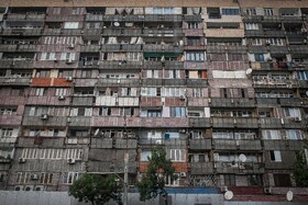 ایروان، پایتخت و بزرگ‌ترین شهر ارمنستان، با جمعیتی بیش از یک میلیون نفر است.
