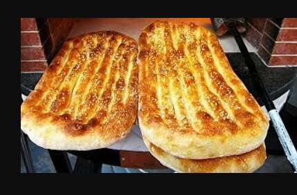 نان کنجدی بخوریم یا نه؟