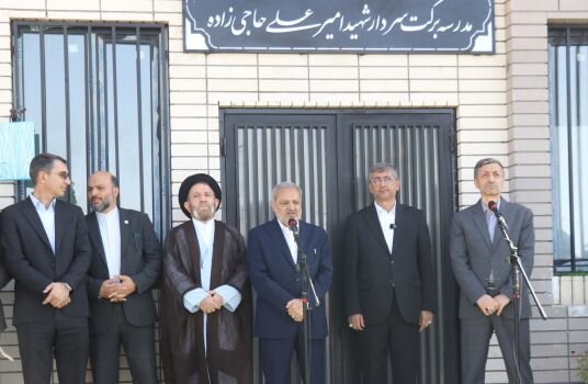 تمرکز بر توسعه عدالت آموزشی و تقویت هویت ملی نسل آینده