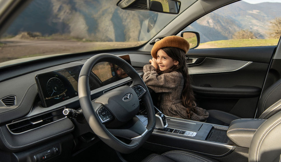 هر جاده یک خاطره است؛ اف ۷ پرو مکس و داستان خانوادههایی که همیشه در حرکتاند