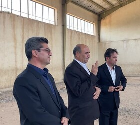 بازسازی ورزشگاه رهاشده روستای دارایی خرم‌آباد آغاز می‌شود