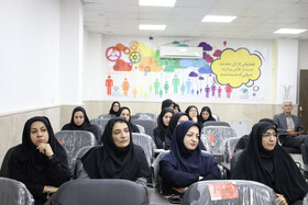 نشست صمیمی اعضای جهاد دانشگاهی چهارمحال و بختیاری با عباس ناصری معاون هماهنگی و امور مجلس جهاد دانشگاهی