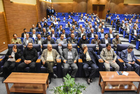 آیین تجلیل از صنعتگران و معدنکاران نمونه استان سمنان