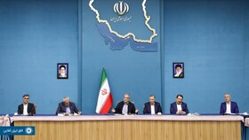 انتقاد بخش خصوصی از سیاست‌های ارزی بانک مرکزی/ رئیس جمهور وعده اصلاح داد