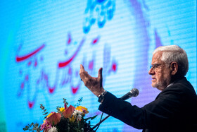 محمدرضا عارف، معاون اول رئیس جمهور در آیین تجلیل از مدال آوران ورزشی دانش آموزی