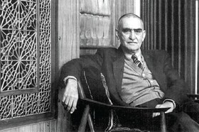 چهره‌ای به‌نام ایرج افشار