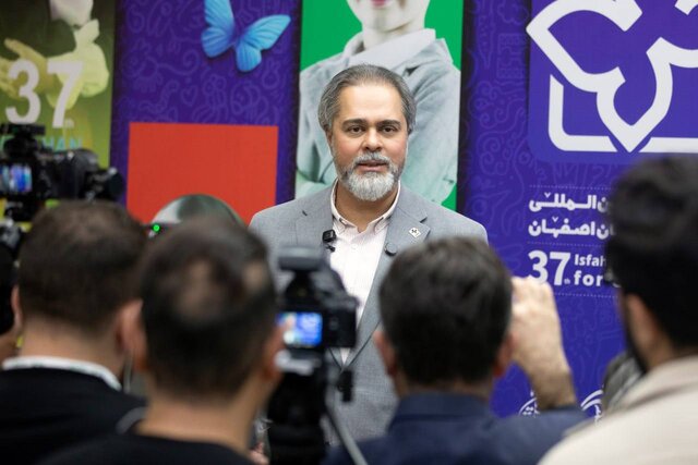 پاسخ فریدزاده به انتقادها از کیفیت برگزاری جشنواره فیلم کودک