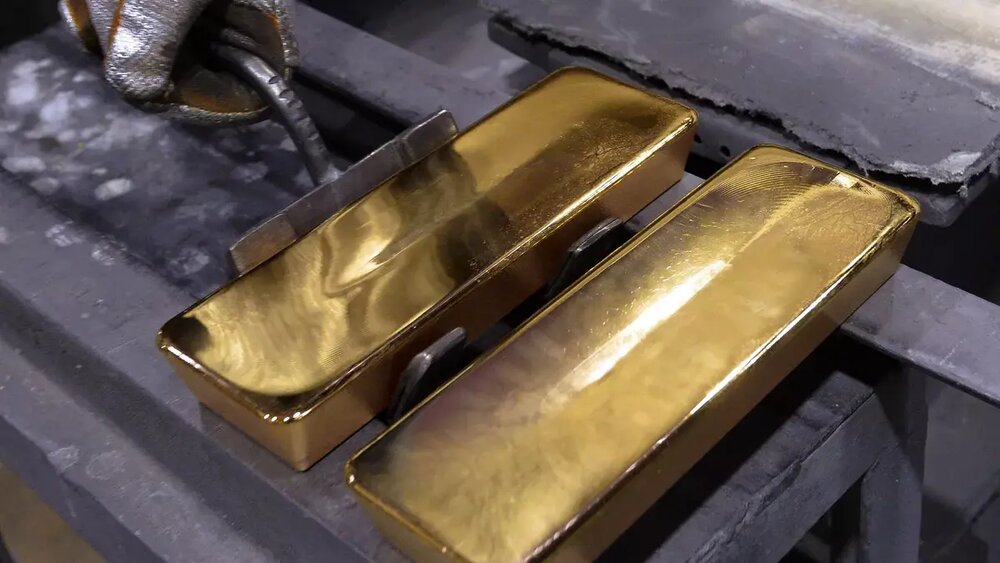 Gold Hits $4,000 Per Ounce First Time Ever
