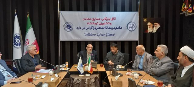 اعدام ۶ تروریست تجزیهطلب وابسته به رژیم صهیونیستی/ اعدام سرکرده عملیات ترور ماموستا شیخالاسلام/بازداشت قاتل امام جماعت مسجدی در باغ فیض تهران