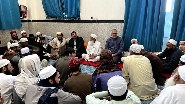 ترویج فرهنگ اهدای خون با استفاده از تریبونهای علما و روحانیون