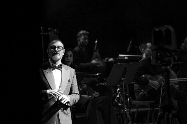 به نام هنر، به کام مافیا؛ بازار سیاه کنسرت علیرضا قربانی