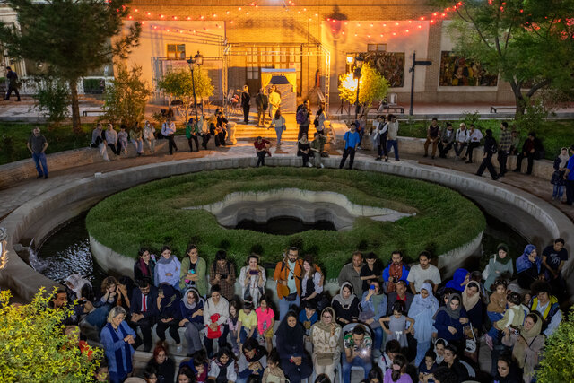 ادای دین به کودکان و زنانی که به خاطر بازیگری کشته شدند و یک خبر دیگر