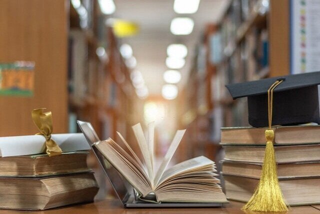 دفاع پایان‌نامه تمرینی برای نمایش توانایی‌های فردی است