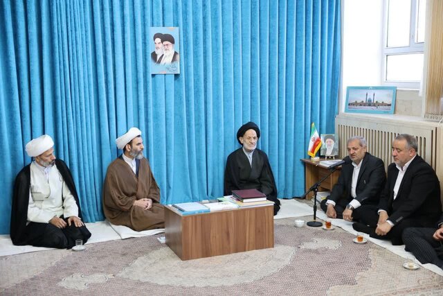 تعلیم و تربیت خط مقدم نبرد فرهنگی در جنگ شناختی دشمن است تعلیم و تربیت خط مقدم نبرد فرهنگی در جنگ شناختی دشمن است