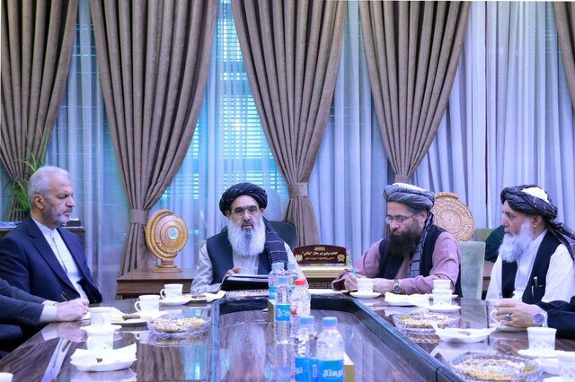 رایزنی های دیپلمات کشورمان با یک مقام طالبان در حوزه بهداشت و درمان