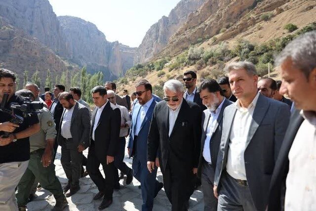 استان‌ها  در حوزه گردشگری اختیار کامل دارند