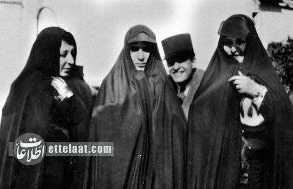 عکسی از یک مدرسه دخترانه تهران در سال ۱۳۱۰