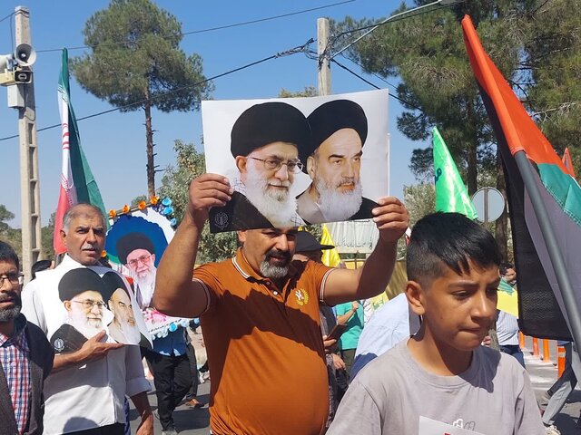 راهپیمایی مردم کرمان در حمایت از مردم مظلوم و مقتدر فلسطین برگزار شد
