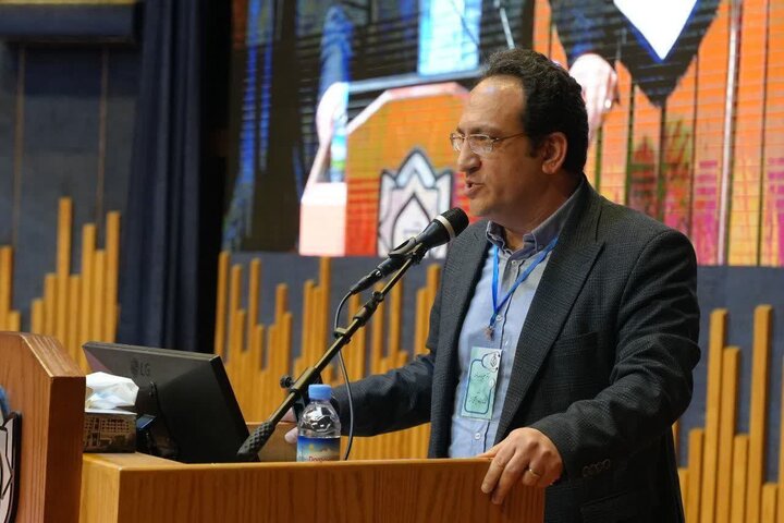 درمانگر نباید دغدغه‌ای جز درمان داشته باشد