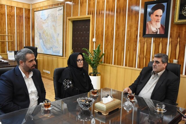 تاکید آزاده نظربلند بر لزوم بازطراحی و توسعه فضاهای کتابخانهای استان سمنان