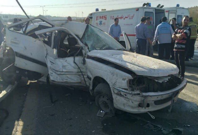 عکس تزئینی است عدم رعایت حق تقدم؛ عامل اصلی ۳۵ درصد تصادفات در تقاطعها/ اعمال قانون بیش از ۷۵ هزار تخلف عبور از چراغ قرمز در تقاطعها در نیمه نخست سال