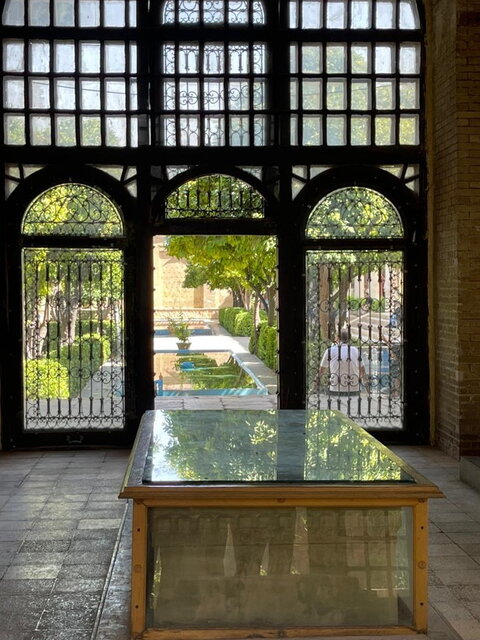 وضعیت وخیم آرامگاههای حافظیه