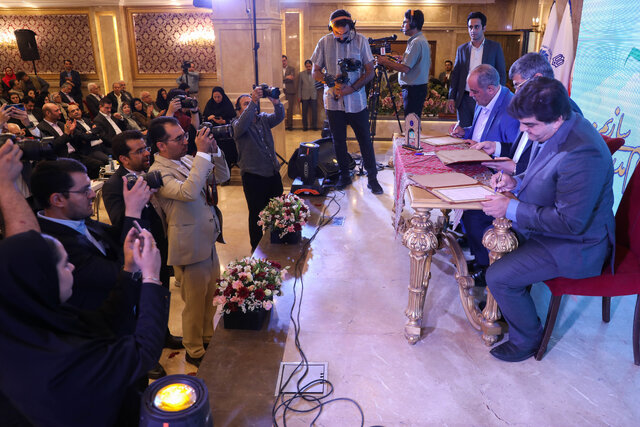 مشارکت خیرین یزدی برای ساخت ۱۷۴ کلاس درس دیگر