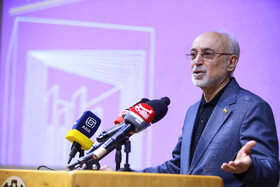علی اکبر صالحی در آیین تکریم و معارفه سرپرست دانشگاه صنعتی شریف