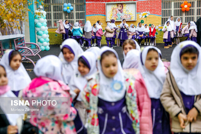سلامت روان تمام دانشآموزان مدارس یزد امسال غربالگری میشود سلامت روان تمام دانشآموزان مدارس یزد امسال غربالگری میشود