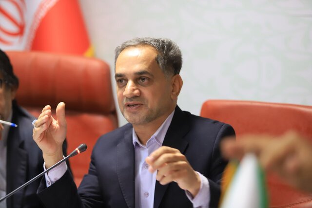 حق کرمان نیست که در محرومیت باشد/ بازگشت ۲۷۰۰ میلیارد ریال به بیت‌المال و اشخاص