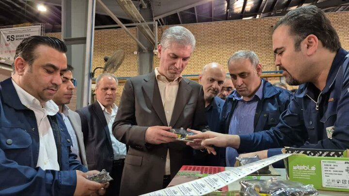 پاکدشت پیشتاز در تحقق شعار «سرمایه‌گذاری برای تولید» / دولت پشتیبان صنعتگران است