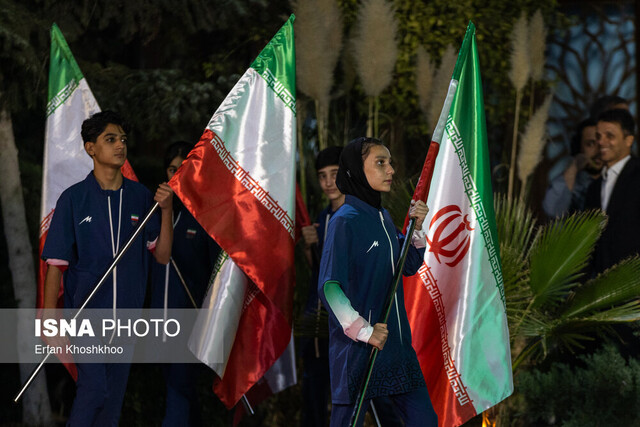 تصویر آرشیوی است. ورود کاروان سفیران امید به تهران